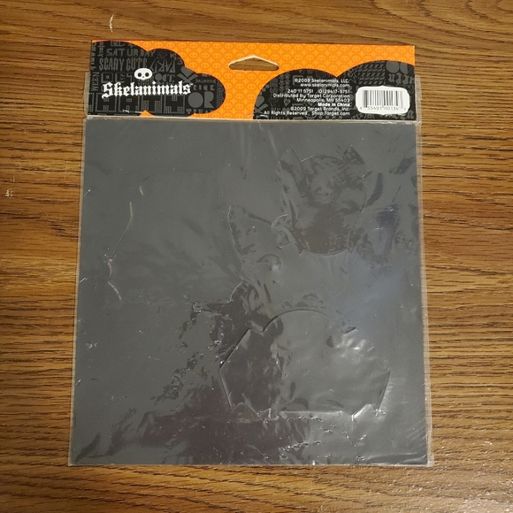 2009, three Skelanimals magnetic clings. New in package - Picture 5 of 13